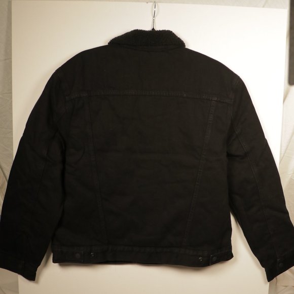 Levi's Ex-Boyfriend Trucker Jacket Sherpa **NWT** - Picture 3 of 10